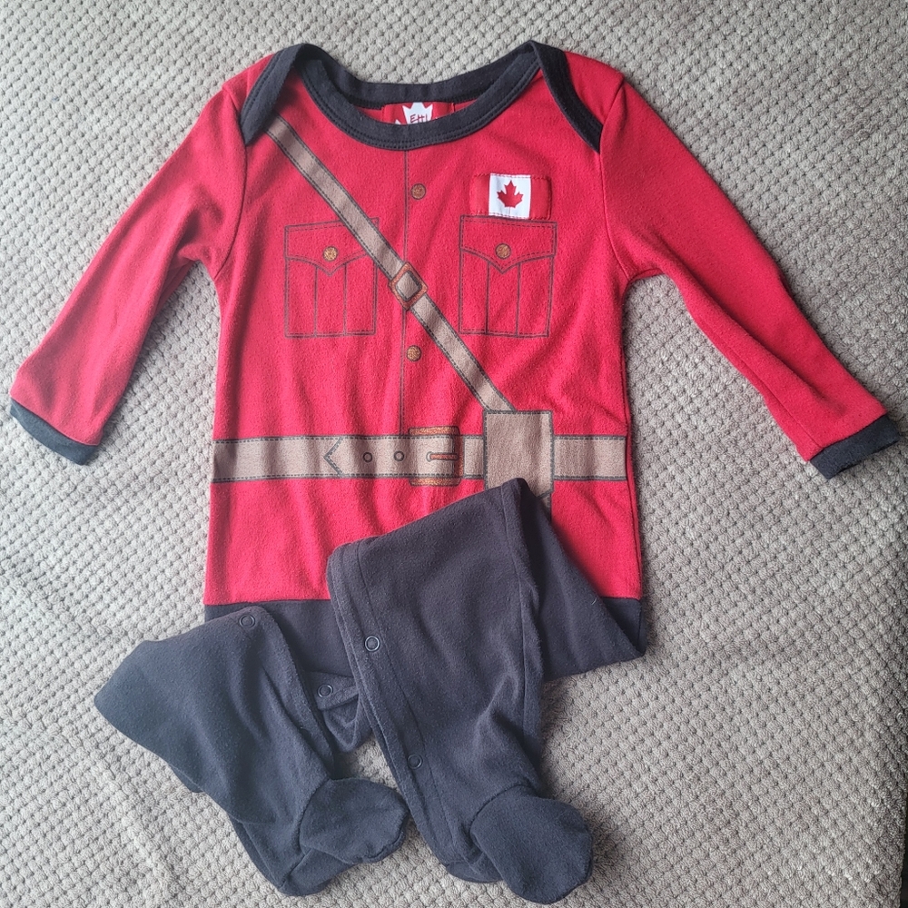 Mountie Sleeper
